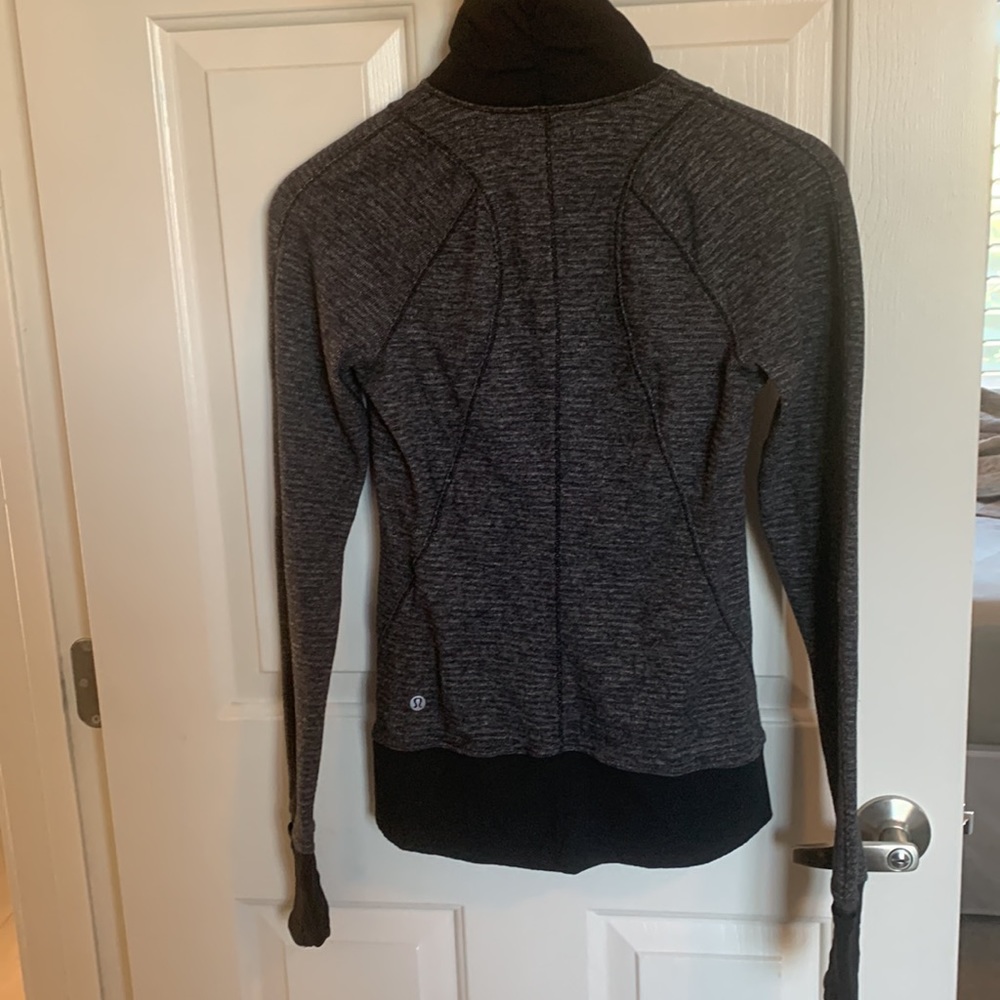 Lululemon jacket - Picture 2 of 6